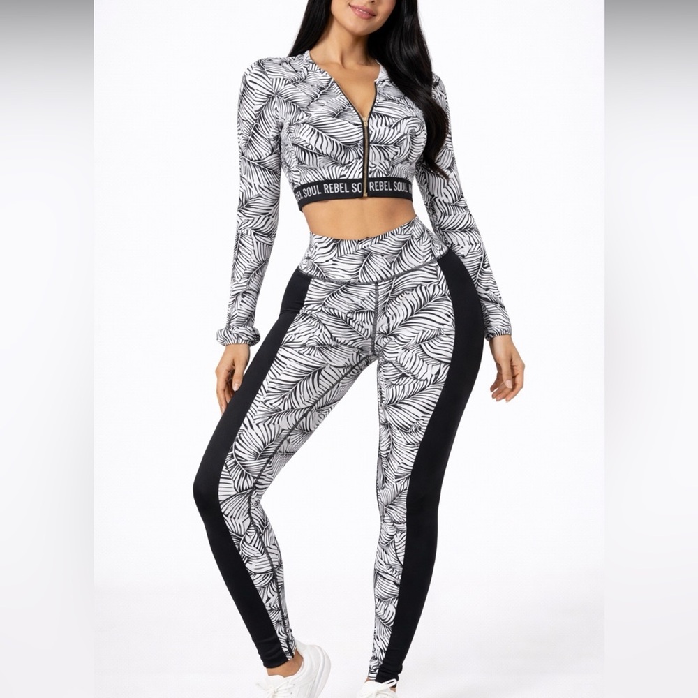 JESFER Leaf Print Activewear Set Crop Jacket & Leggings Women’s Size S NWT(A238)